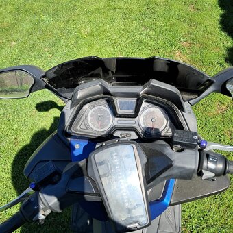 Honda forza 125 - 4