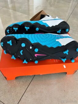 Nike kopačky. UPLNE NOVÉ -UK 6 - 4
