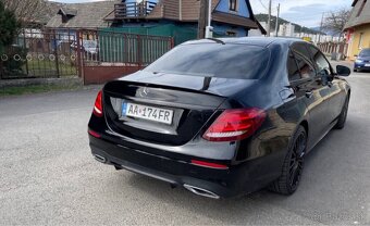 MERCEDES BENZ E350 AMG - 4