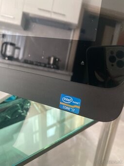 Predam pc zn Dell - 4