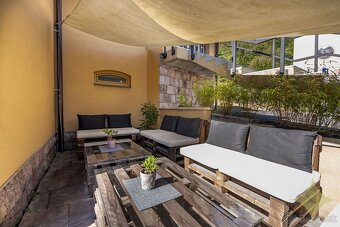 Exkluzívne na predaj polyfunkčný objekt v meste Banská Štiav - 4