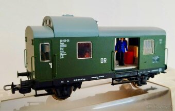 Železničné vagóny H0 PIKO 2 ks s cestujúcimi - 4