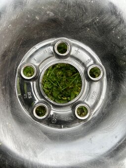 Plechové disky puklice - 4