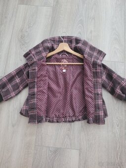 Next prechodny kabat - 4