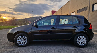 Volkswagen Golf 5 - výborný stav - 4