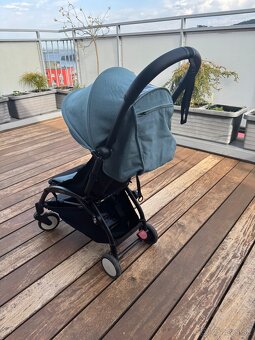 BABYZEN YOYO² 6+ čierný rám, Aqua 2022 - 4
