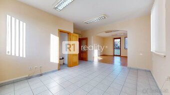 Lukratívna 7 izb. nehnuteľnosť / Floreát Piešťany - 4