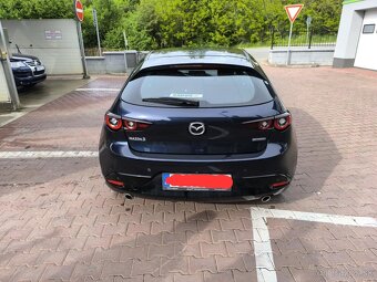 Mazda 3 SKYACTIV G - 4