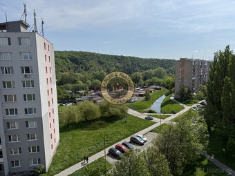 Na predaj 2-izbový byt s loggiou, ulica Jenisejská. - 4