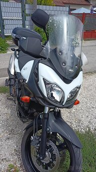 Suzuki DL650 V-STROM - 4