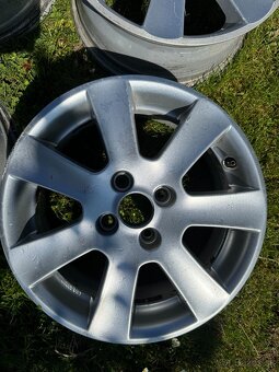 4x100R15 - 4