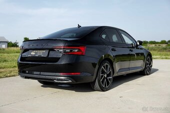 Superb Sedan SPORTLINE 2.0TDI DSG 4x4 - 4