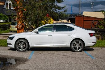 Škoda Superb 2.0 TDI 4x4 Style EU6, nová spojka + rozvody - 4