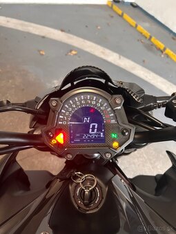 Kawasaki z900 - 4