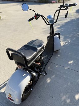 Elektricky Harley (kolobežka so sedačkou) - 4