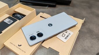 Motorola Edge 50 Fusion TOP STAV - 4