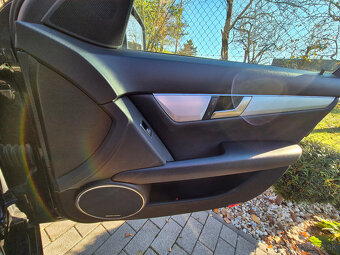 Mercedes-Benz C220 CDI 125KW AT - motor 60tis km - 4