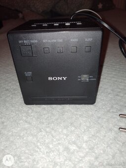 Rádio budík SONY - 4