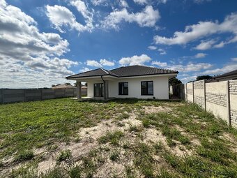 Novostavba rodinného domu veľkým pozemkom obci Povoda - 4