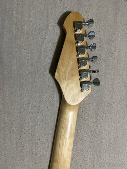 Elektricka Gitara - 4