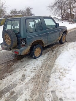 Mitsubishi Pajero - 4