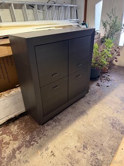 Predám 3 hnedé skrinky do obývačky / pracovne - 4