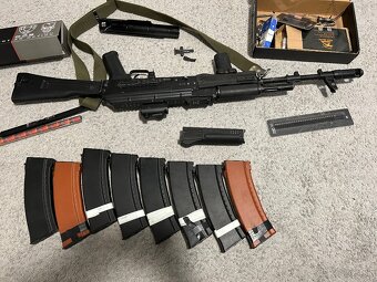 Predám airsoftovú zbraň AK74 - 4