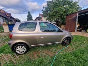 Toyotu Yaris 1.0 2005 - 4