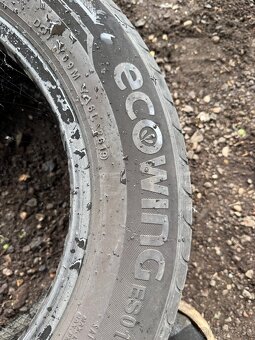 Predám letné pneu 185/65r15 kumho 2ks - 4