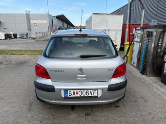 Peugeot 307 - 4