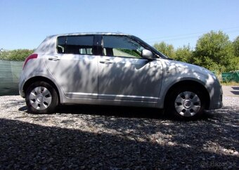 Suzuki Swift 1.3i 68kW 76000KM KLIMA 2.MAJ. benzín manuál - 4