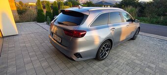 Kia Ceed SW 1,5TGDi+A7+Gold+Gold Pack+LED - 4