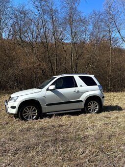 Suzuki Grand Vitara 1.6 16V Black & White Edition - 4