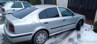 Škoda octavia 1.6 74kw benzín - 4