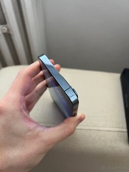 iPhone 13 Pro 256 GB Sierra Blue - 4