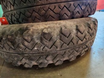 Predám pneumatiky na Lada niva - 4