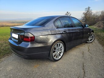 BMW e90 330d 170kw manual - 4
