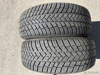 215/55 R17 Vredestein 2 ks - 4