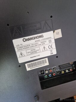 22" LCD TV - 4