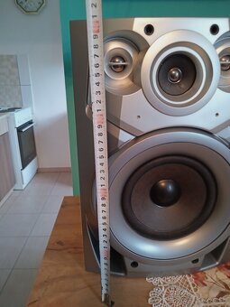 Predám veľkú hifi vežu Philips cena 99 eur. - 4