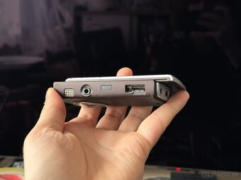 Telefón Nokia N95 - 4