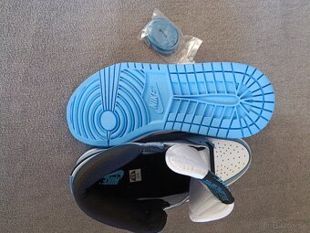 Jordan 1 University blue - 4