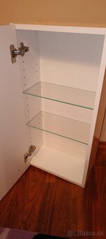 Závesná skrinka - 4