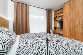 Na Prenájom 3 izbový Apartmánový Byt - 4