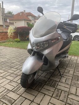 Suzuki Bergman 200 - 4