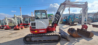 TAKEUCHI TB280FR - DIESEL - 4