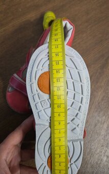 Predávam ortopedické sandále. - 4