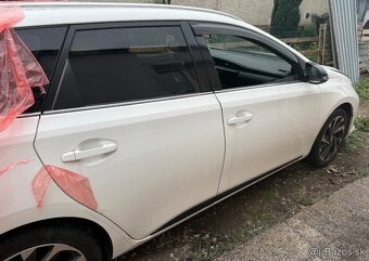 Rozpredam Toyota Auris 2016 II 1.6 D4-D 82kw N47C16A 1WW - 4