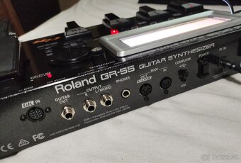 Gitarový syntetizátor/multiefekt Roland GR-55 - 4