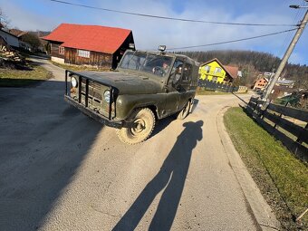 Uaz 469 - 4